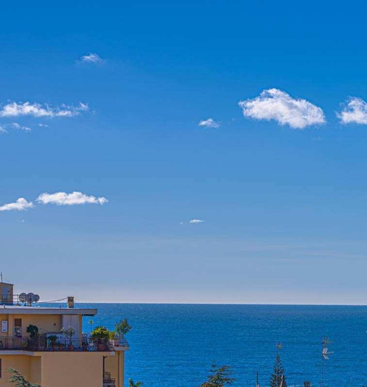A 2 passi dal mare Apartment Sanremo Bagian luar foto