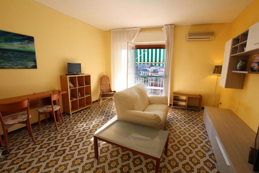 A 2 passi dal mare Apartment Sanremo Bagian luar foto